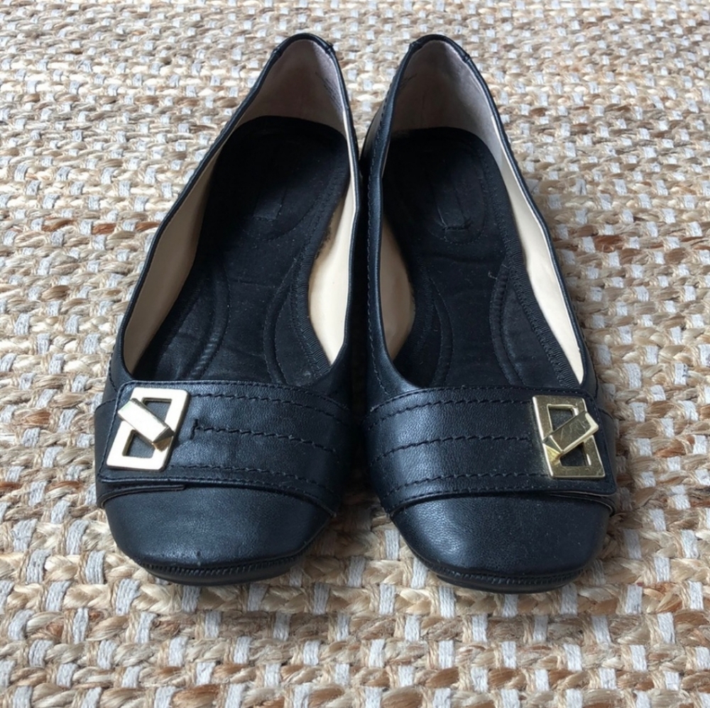Nine West flats